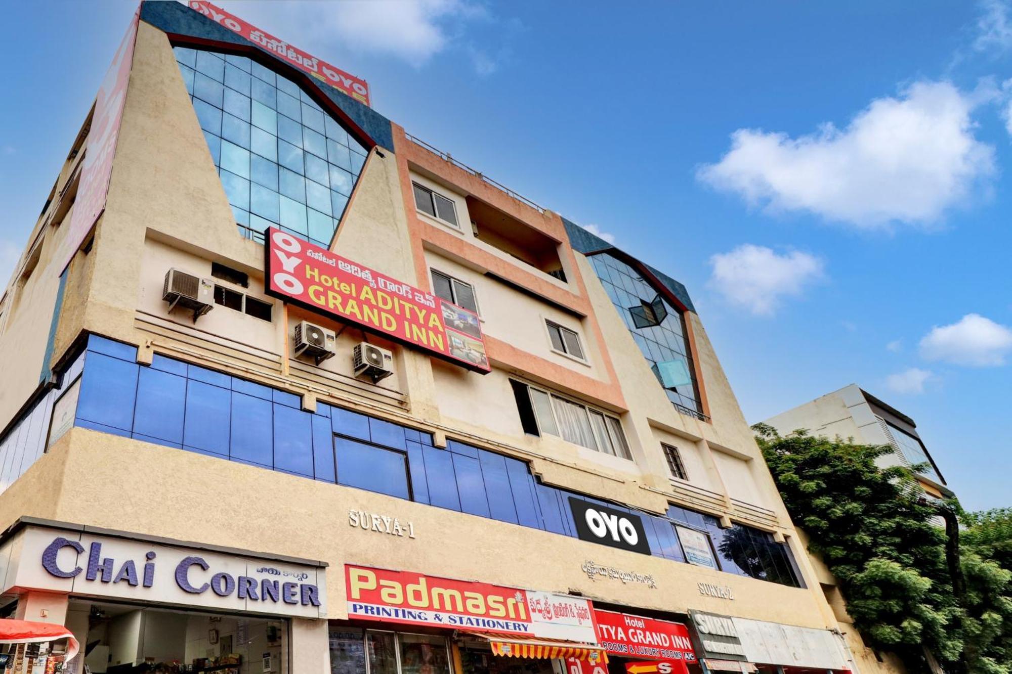 Hotel O Aditya Grand Inn Guntūr Екстериор снимка